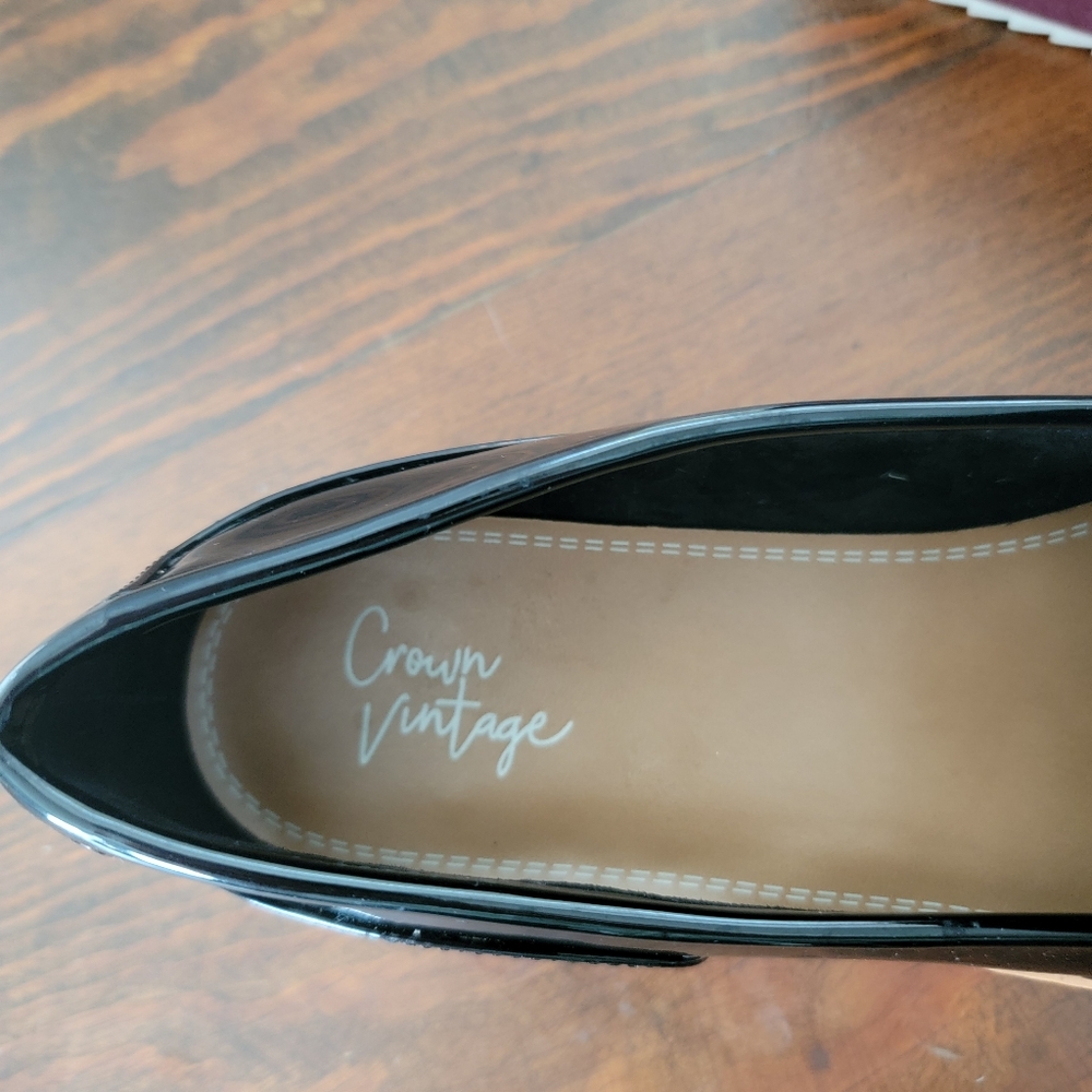 CROWN VINTAGE Black Patent Leather Short Platform Loafers Sz 9.5 - Picture 8 of 9